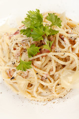 spaghetti carbonara