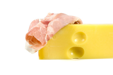 il groviera con fetta di prosciutto