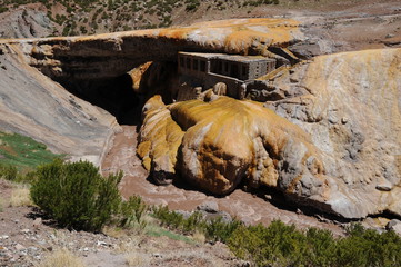 Il ponte degli inca nelle ande argentine