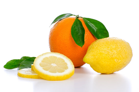Fresh whole orange and lemon