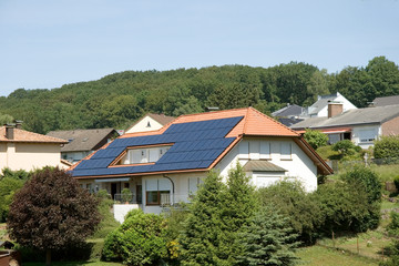 Wohnhaus mit Solar
