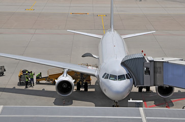 Flughafen  #110602-004