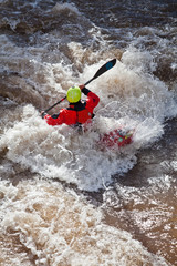 Freestyle kayak in whitewater - obrazy, fototapety, plakaty