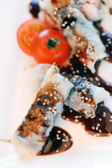 chinese rolls with salmon
