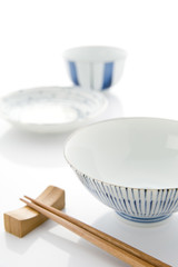 和食器のテーブルセッティング