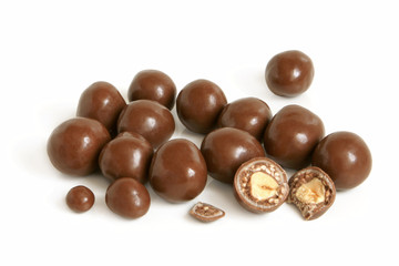 Hazelnuts in chocolate