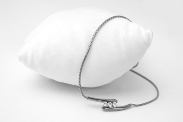 collier en argent et diamants 2