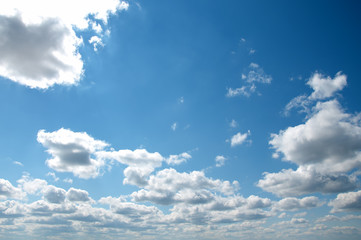 Naklejka na ściany i meble blue cloudy sky