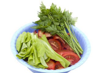 Fresh vegetables in a bowl