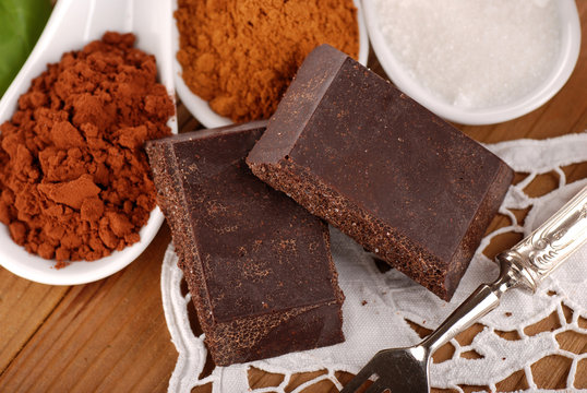 cioccolato di modica alla cannella - quattro