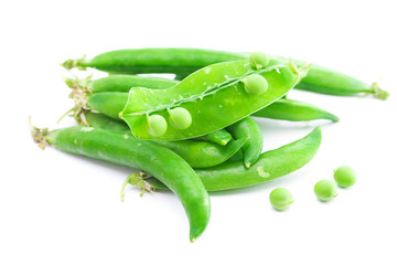 peas isolated on white