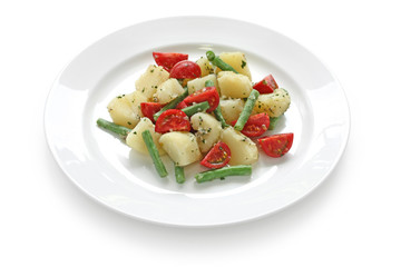potato tomato green bean salad