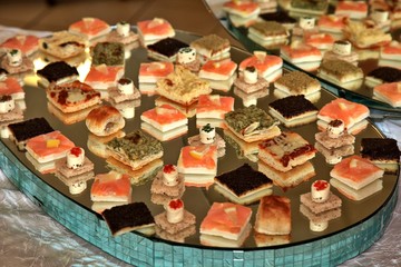 petits fours
