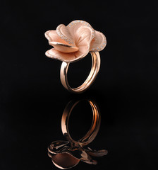 diamond ring with reflection