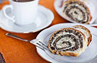 Poppy-seed cake