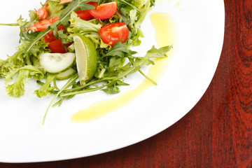 salad with shrimps