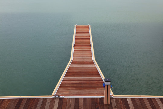 marina wooden jetty walkway