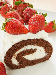 Berry roulade