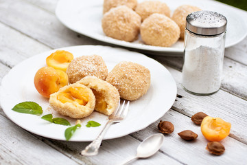 Marillenknödel