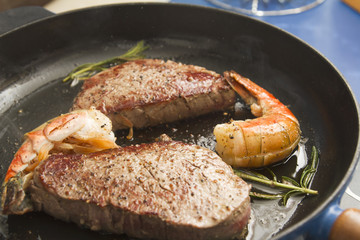 Filet of charolais beef with prawns
