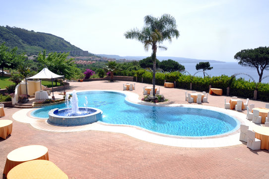 Piscina e mare