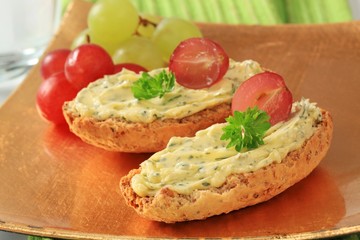 Crispy rolls and herb butter