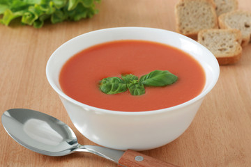 tomato soup with basil