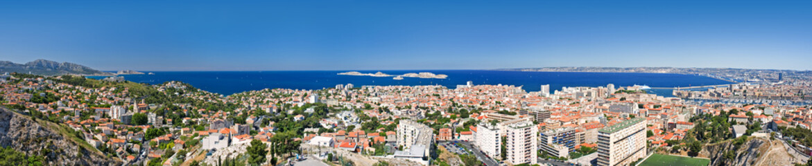 Fototapeta na wymiar panorama widok Marsylia, Francja
