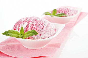 Fruit ice cream in bowls.
