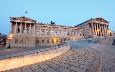 Fotobehang Austrian Parliament in Vienna at sunrise © TTstudio