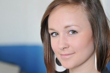 Naklejka premium junge Frau