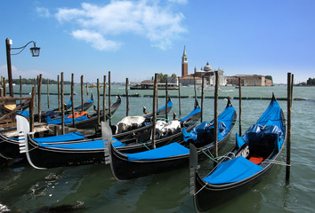 Obraz na płótnie Canvas Venice gondolas