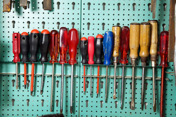 Werkzeugschrank in einer Werkst&auml;tte