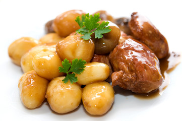 filetto all'aceto balsamico con patate novelle e cipolline