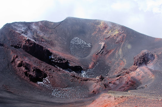 crat&egrave;re de l'Etna
