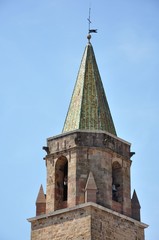 Fototapeta na wymiar wieża Fréjus