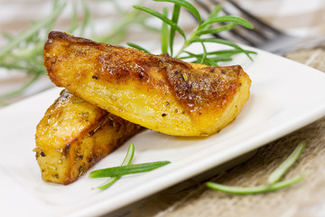 Ofenkartoffeln mit Rosmarin