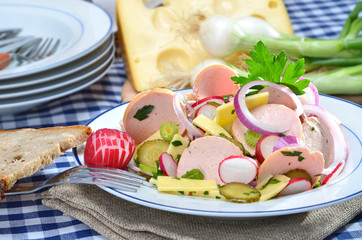 Herzhafter Wurstsalat zur Brotzeit © kab-vision