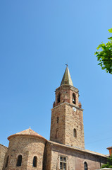 Fototapeta na wymiar église de Fréjus 3