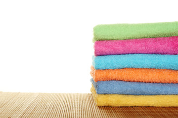 Fototapeta na wymiar Dużo kolorowych ręczników