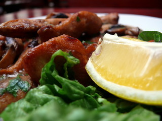 Fresh meal with meet and beens