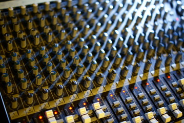 Mixing console