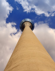 Fernsehturm Düsseldorf 2 © GordonGrand
