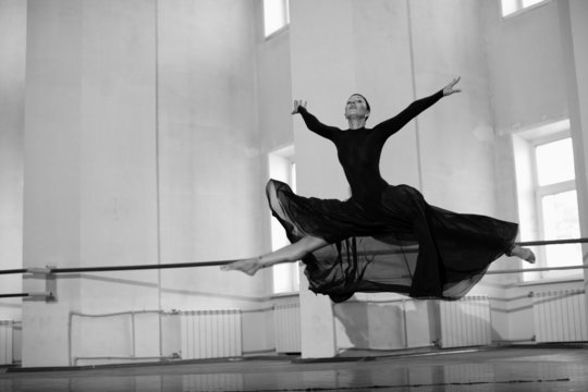 jump training ballerina