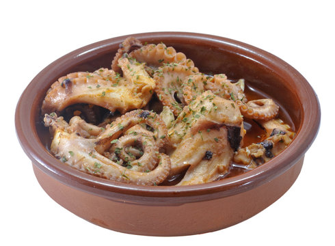 Cazuela de pulpitos al ajillo.