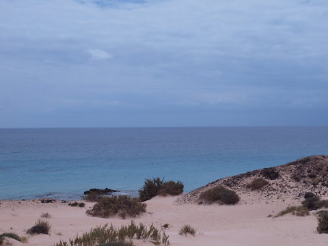 Küstenlandschaft auf Fuerteventura, kanarische Inseln