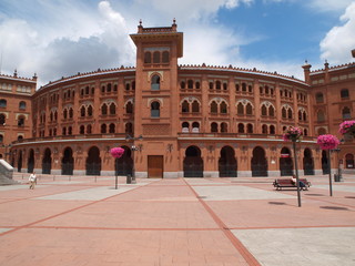 Fototapeta na wymiar Plaza de Toros de Las Ventas w Mdrid, Hiszpania.