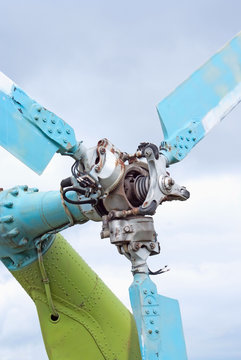 Tail rotor hub of Mil Mi-8 helicopter