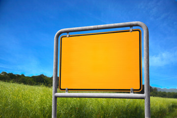 Leeres Straßenschild