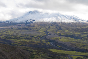 Obraz na płótnie Canvas Mount Saint Helens Volcano